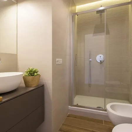 Apartment Thebestinrome Vetrina
